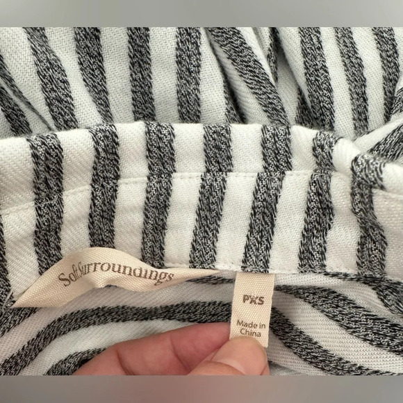 Soft Surroundings Standout Shirt Striped Asymmetrical Hem Button Front Tunic PXS - Picture 7 of 8